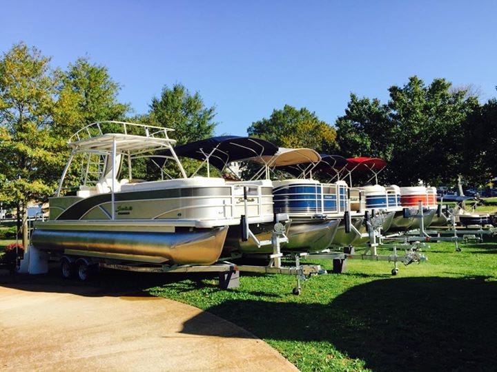 New Boats: Pontoon Edition